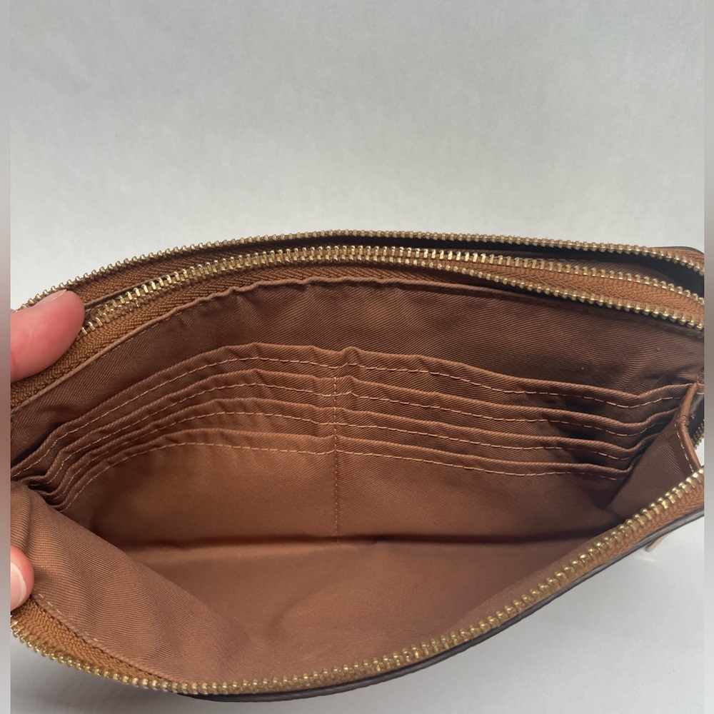 Coach Double Zip Wallet Wristlet – Chestnut Brown Pebbled Leather w/ Tags - Picture 4 of 15